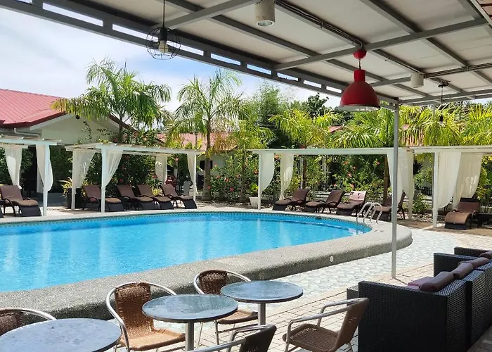 Garden Village 3* 몰볼