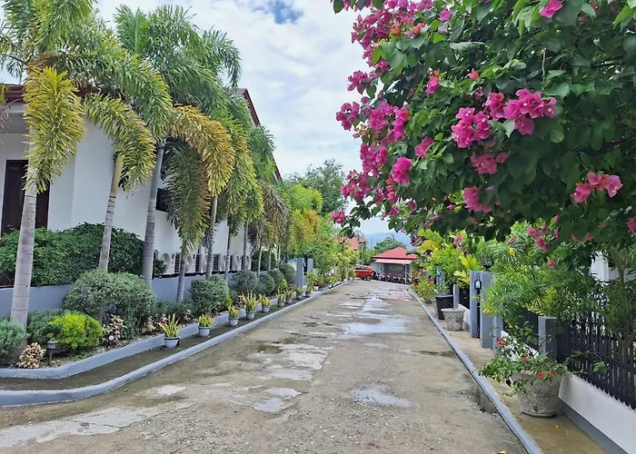 Garden Village 호텔