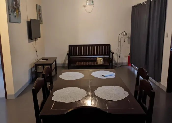 Garden Village 호텔 몰볼