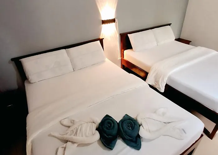 호텔 Garden Village 3*