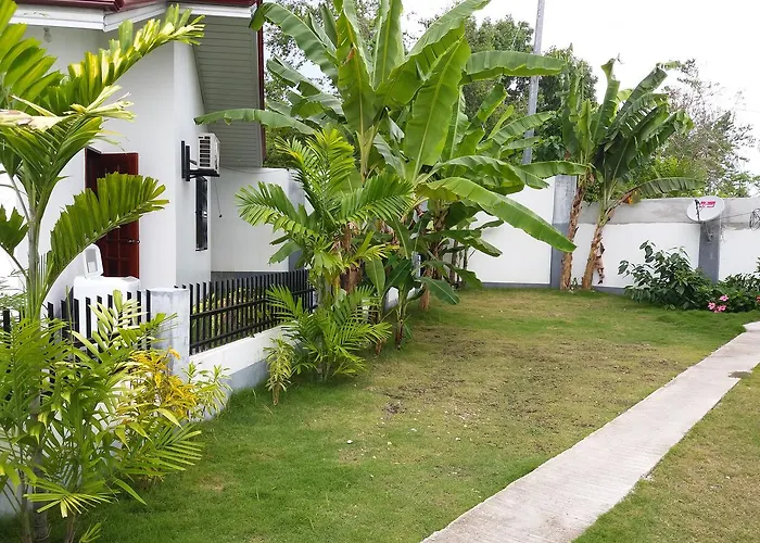 호텔 Garden Village