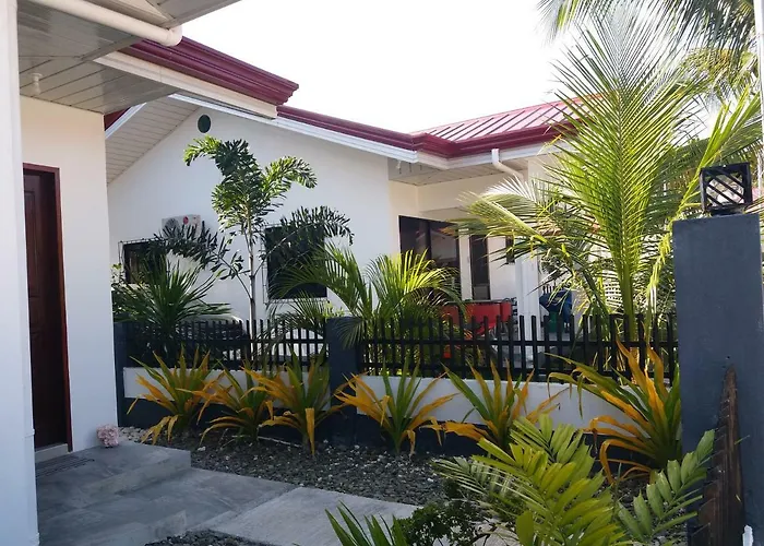 Garden Village 3* 몰볼