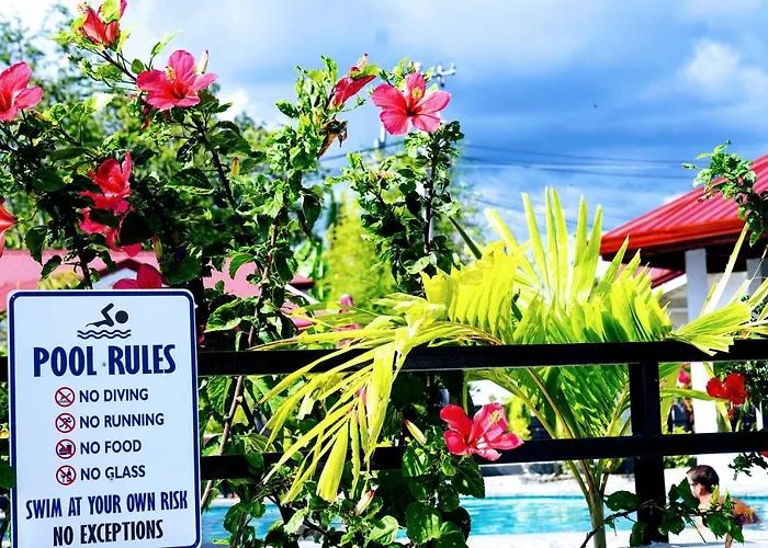 Garden Village 3*